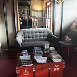 Italia Hotel 2*