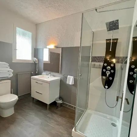 Hotel Italia 2*
